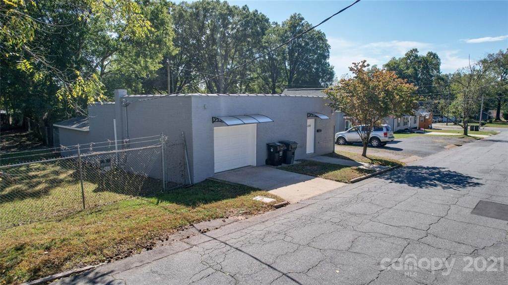 239 Brookwood Avenue - Photo 1