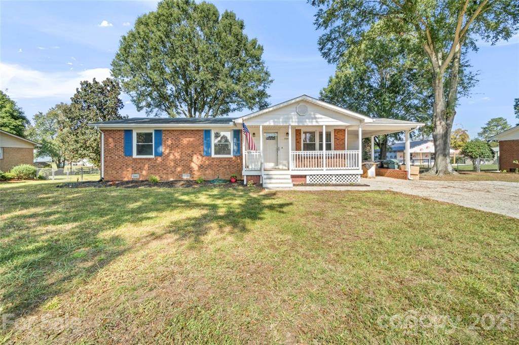 2848 Westfield Avenue - Photo 1