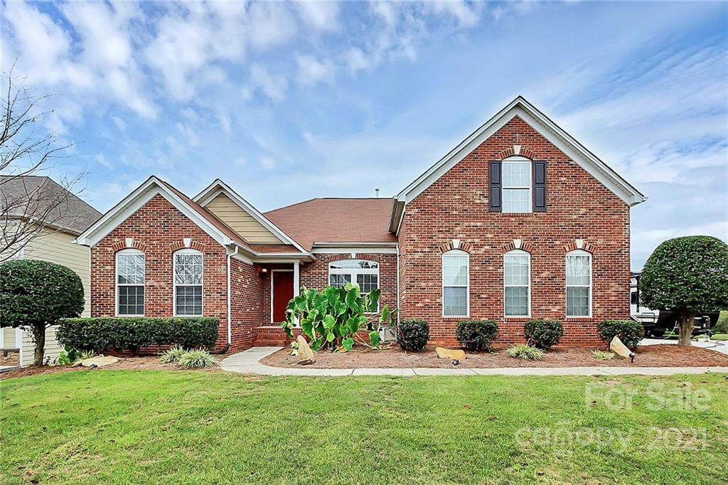 1922 Seefin Court - Photo 1