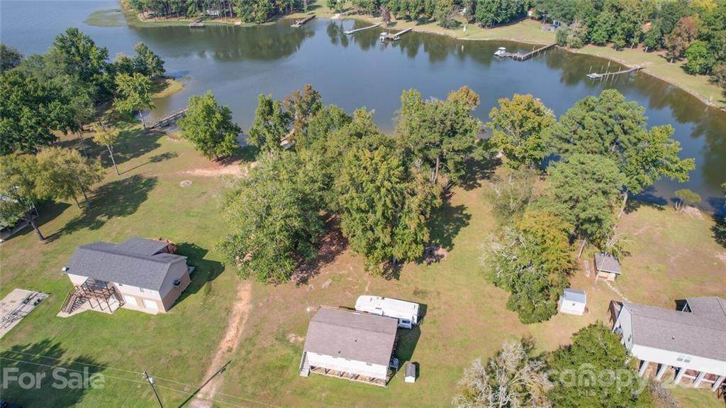 2426 Singleton Point - Photo 1