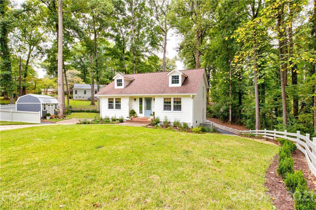 104 Hickory Knob Court - Photo 1