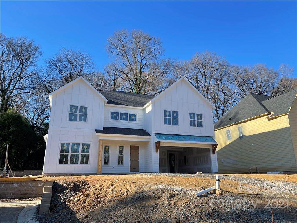 1519 Saint George Street - Photo 1