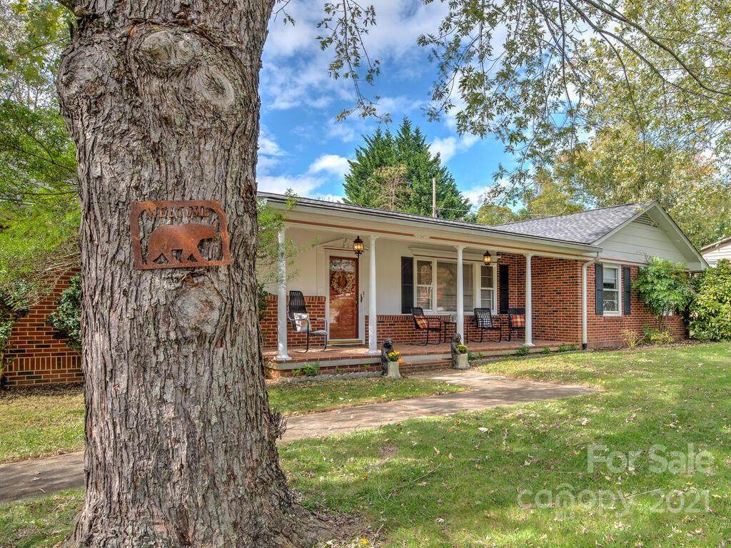 525 Carson Drive - Photo 1