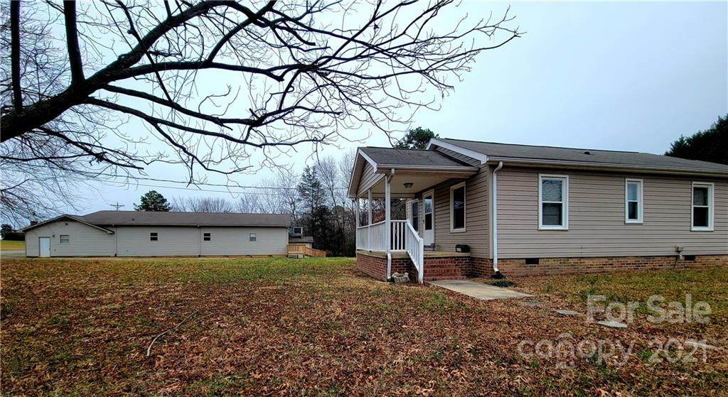 4106 Puetts Chapel Road - Photo 1