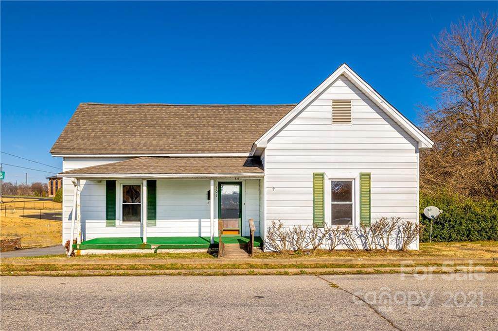 301 Robinson Street - Photo 1