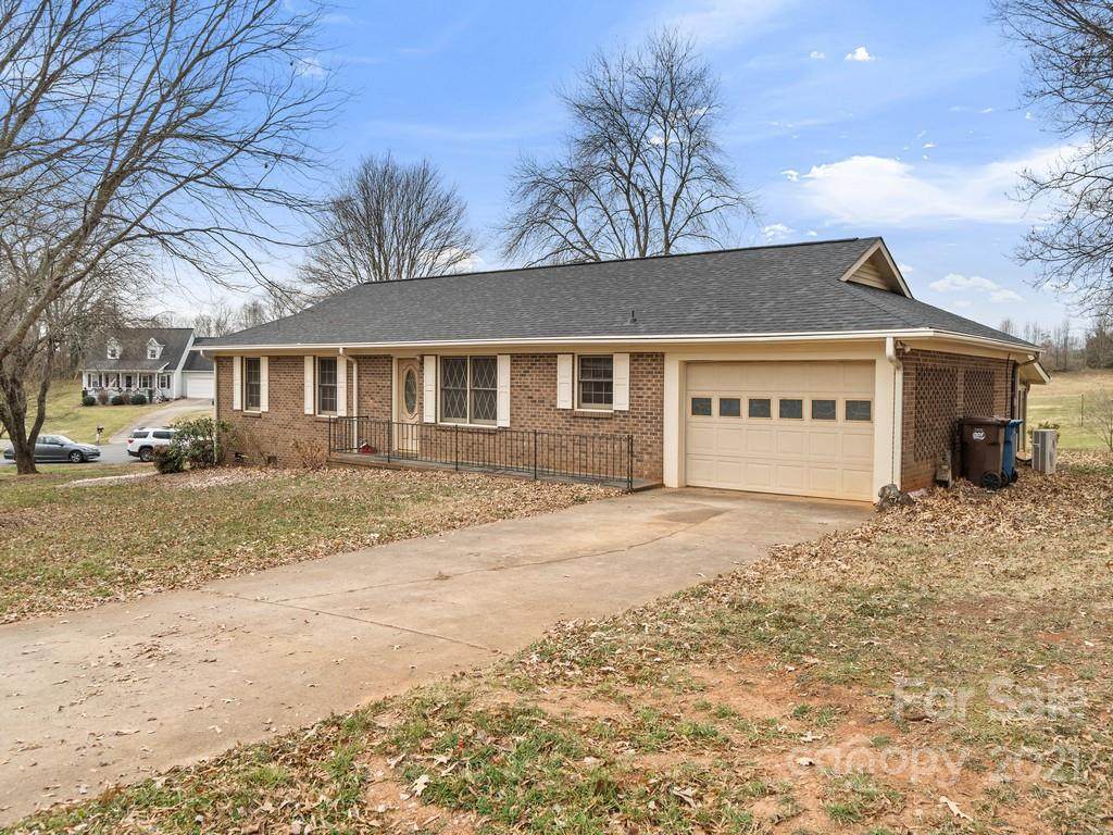 1757 Hamilton Street - Photo 1