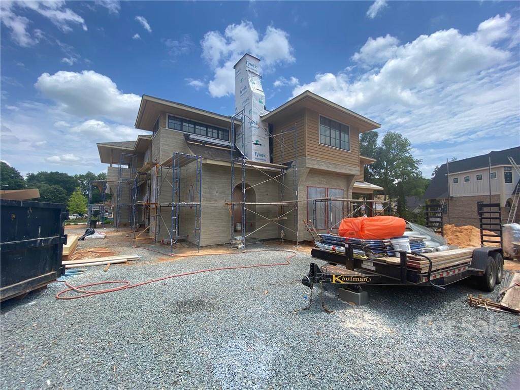 4526 Montclair Avenue - Photo 1