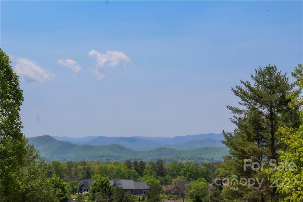 4 Northview Drive - Photo 1
