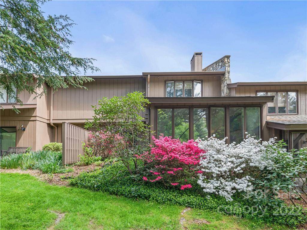 521 Crowfields Lane - Photo 1