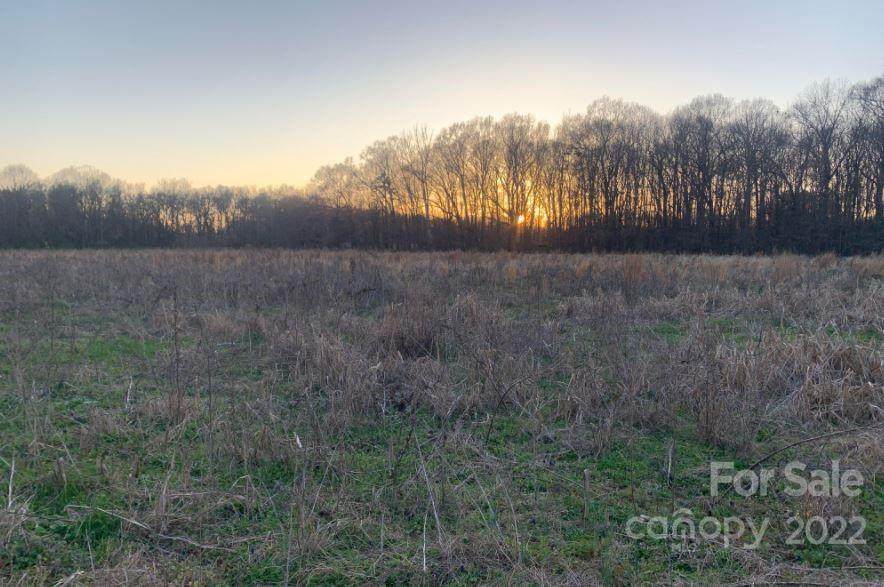 000 Clontz Road - Photo 1