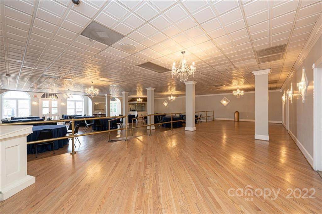 100 Main Street - Photo 1