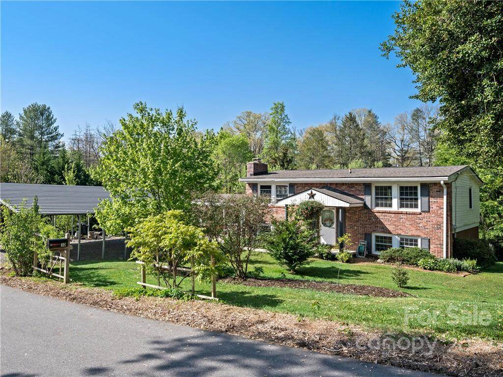 30 Willow Drive - Photo 1