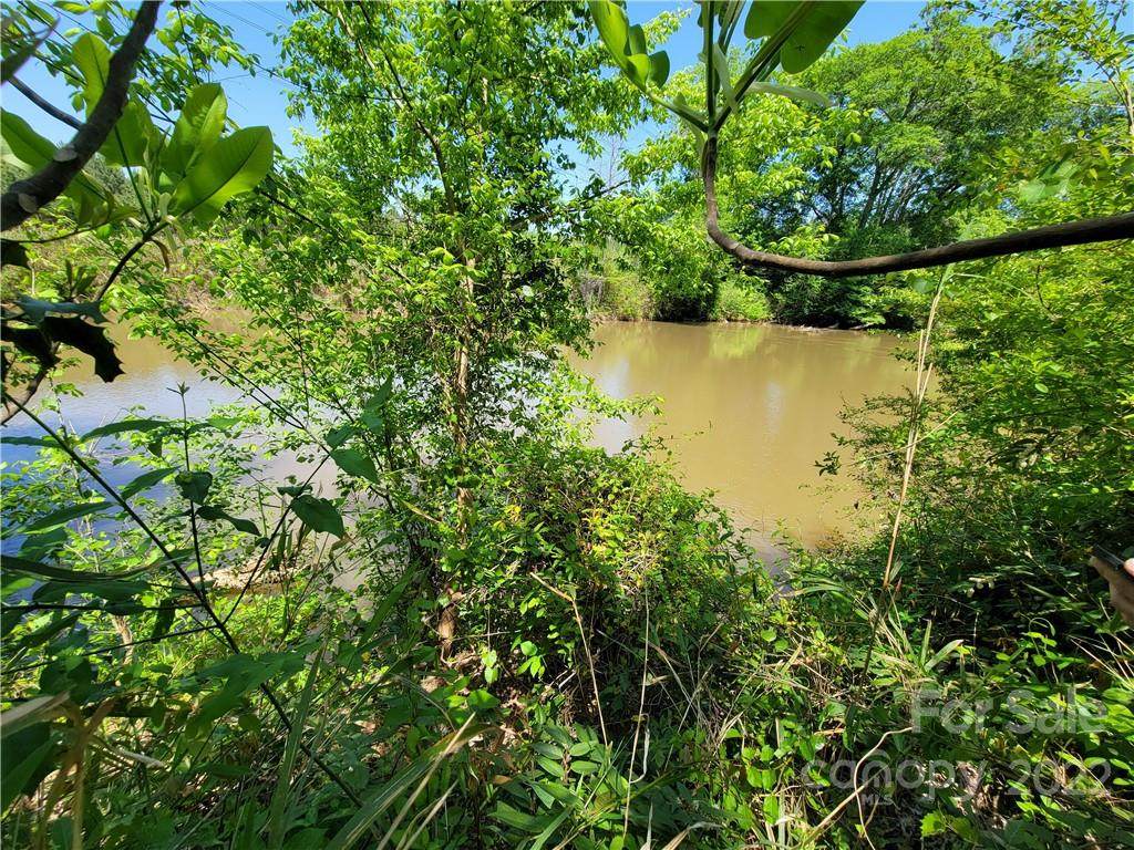 00 Petty Road - Photo 1