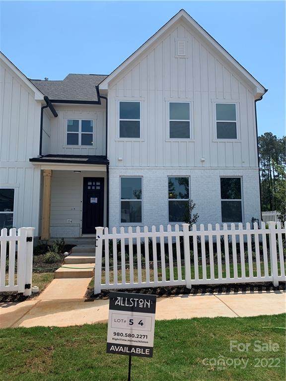 404 Bly Street - Photo 1