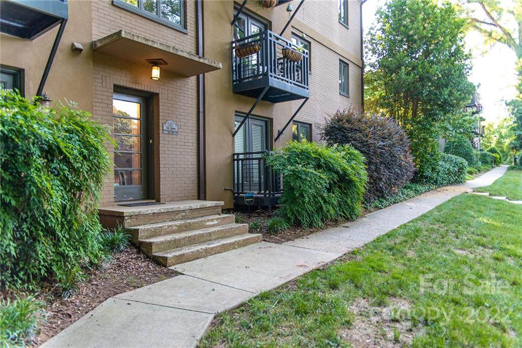 2427 Vail Avenue - Photo 1