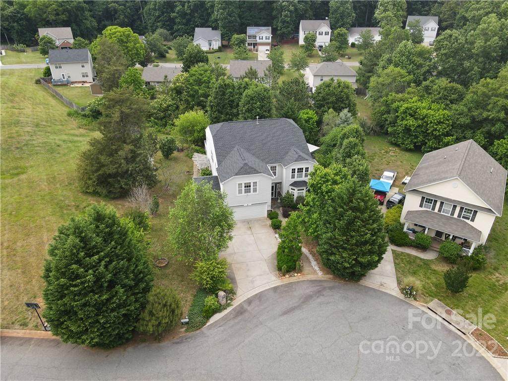 953 Poplar Forest Ridge - Photo 1