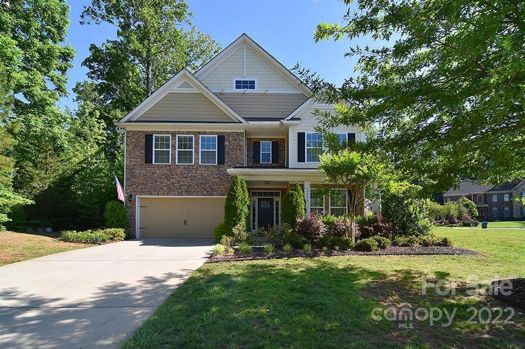 5624 Kool Springs Drive - Photo 1