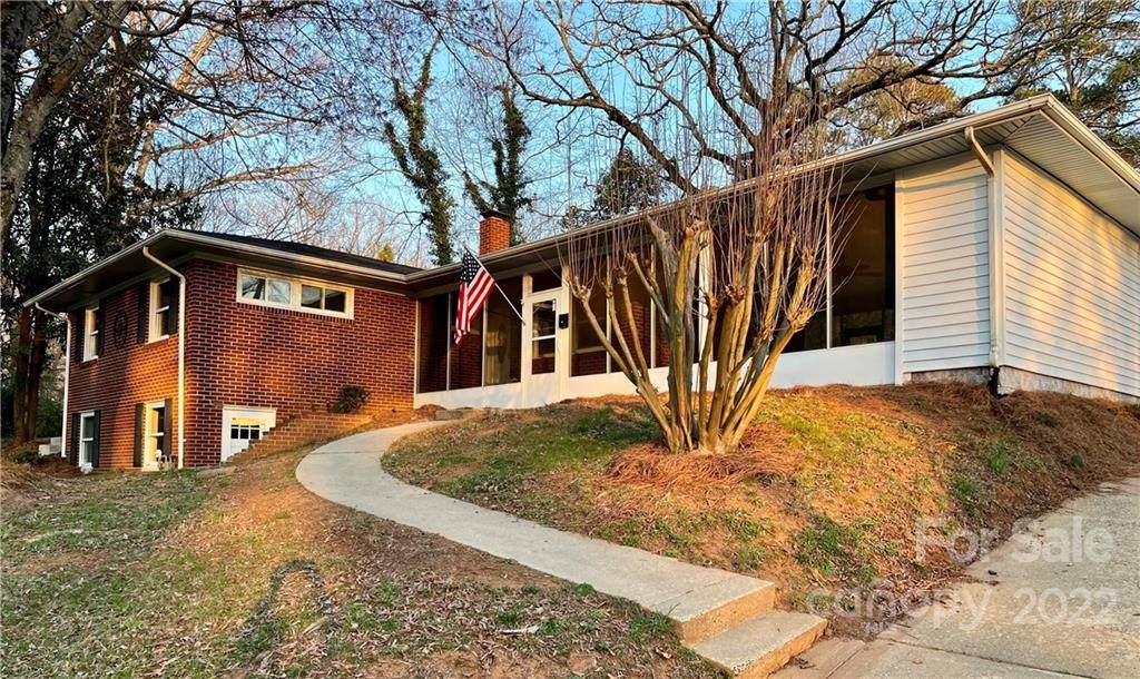 1256 Marydale Lane - Photo 1