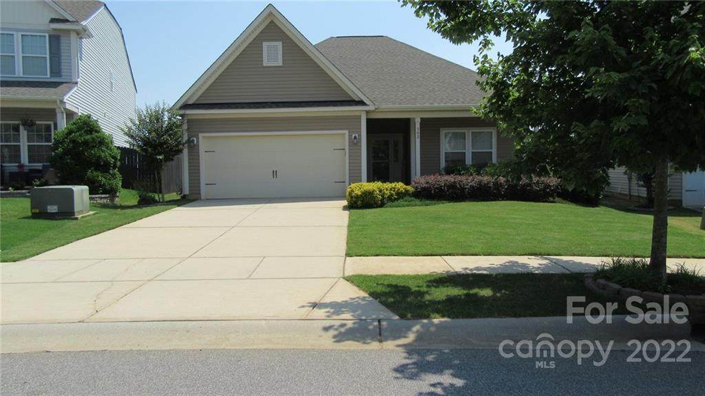 302 Fesperman Circle - Photo 1