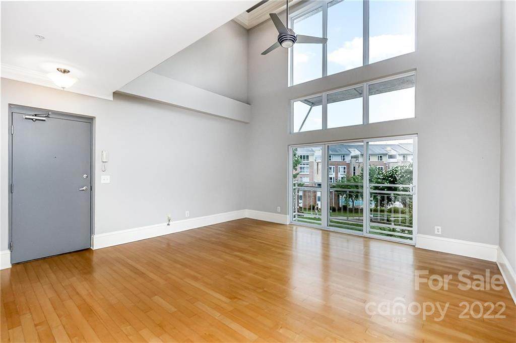 3745 Picasso Court - Photo 1
