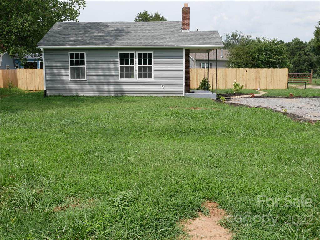 129 Sandstone Loop - Photo 1