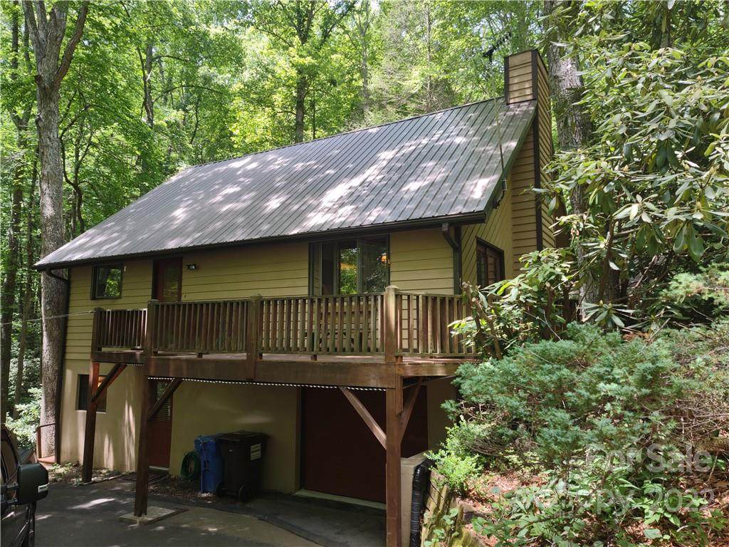 121 Creekside Drive - Photo 1
