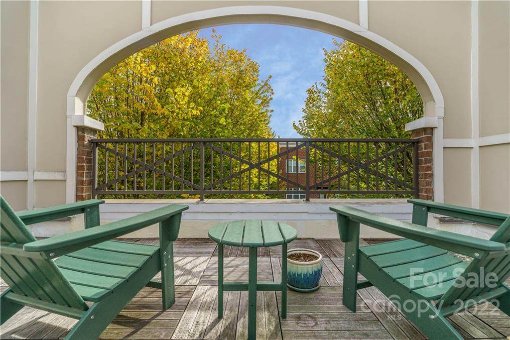 219 Harbour Place Drive - Photo 1