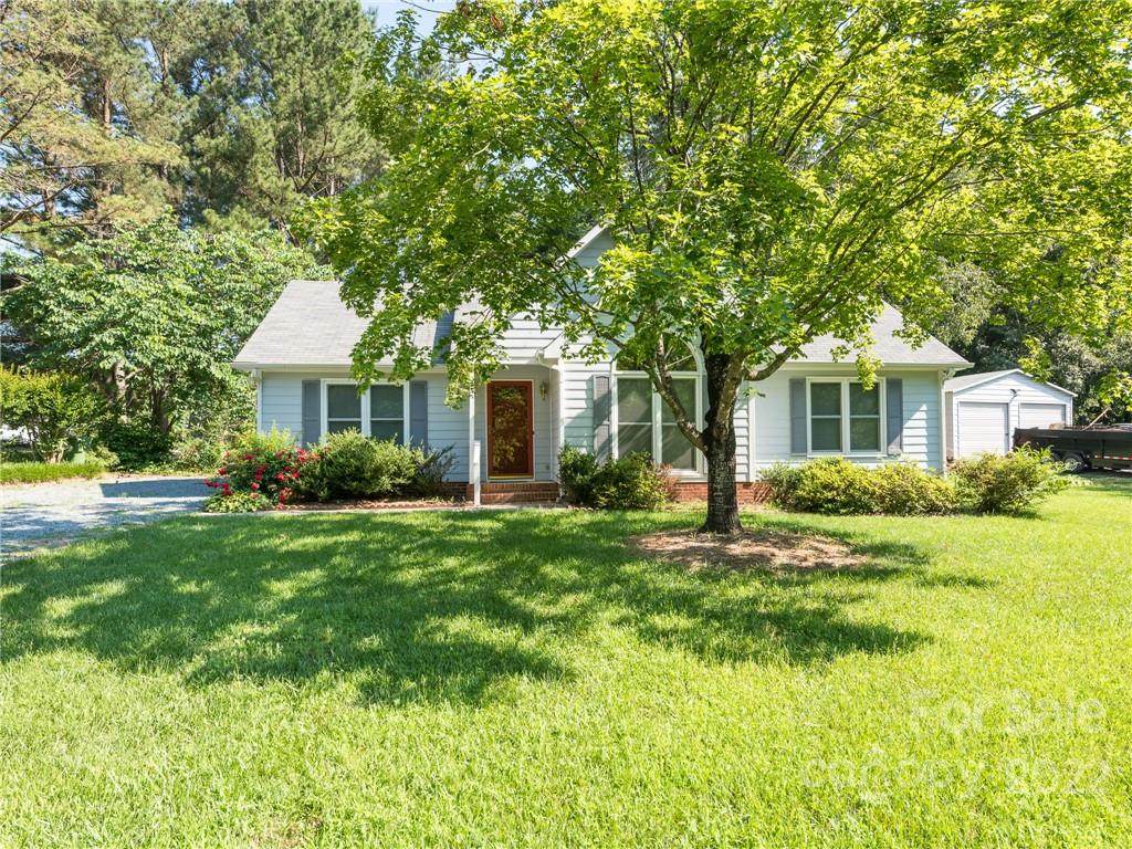 3224 Deer Track Lane - Photo 1