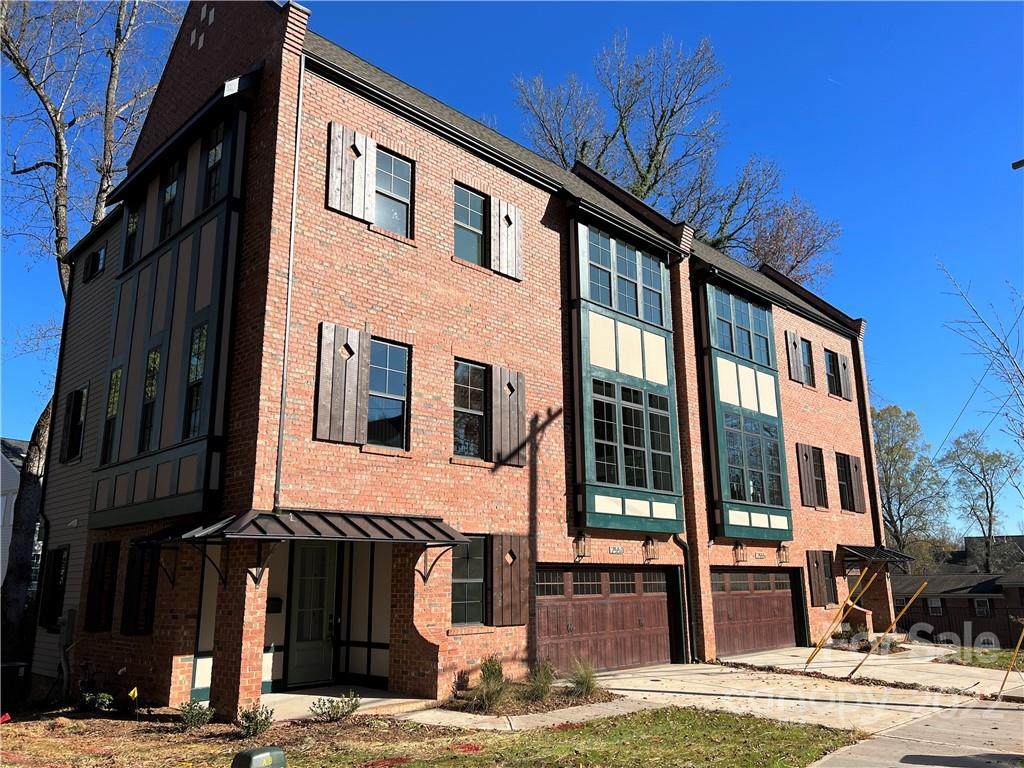 2553 Vail Avenue - Photo 1