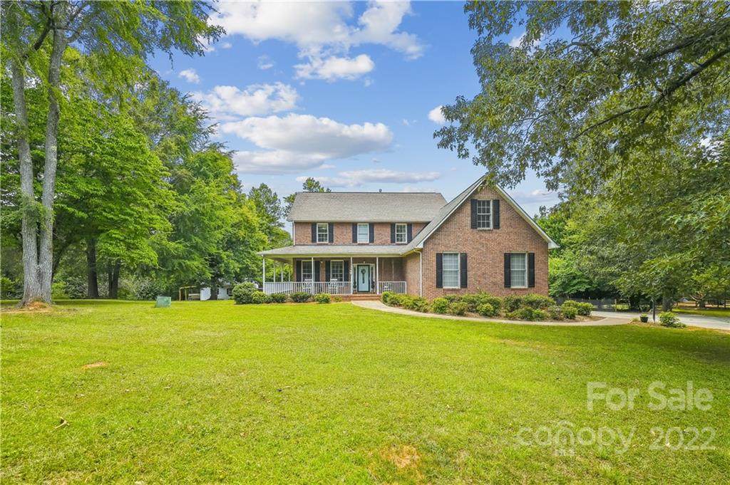 3447 Victorian Drive - Photo 1