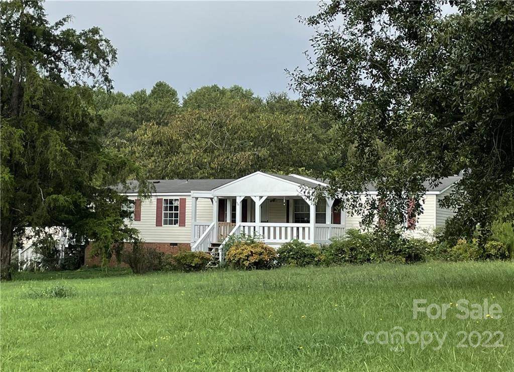 866 Sandy Springs Road - Photo 1
