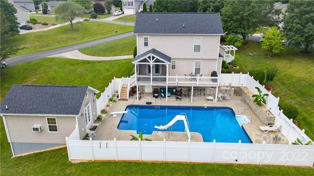 100 River Glen Drive - Photo 1