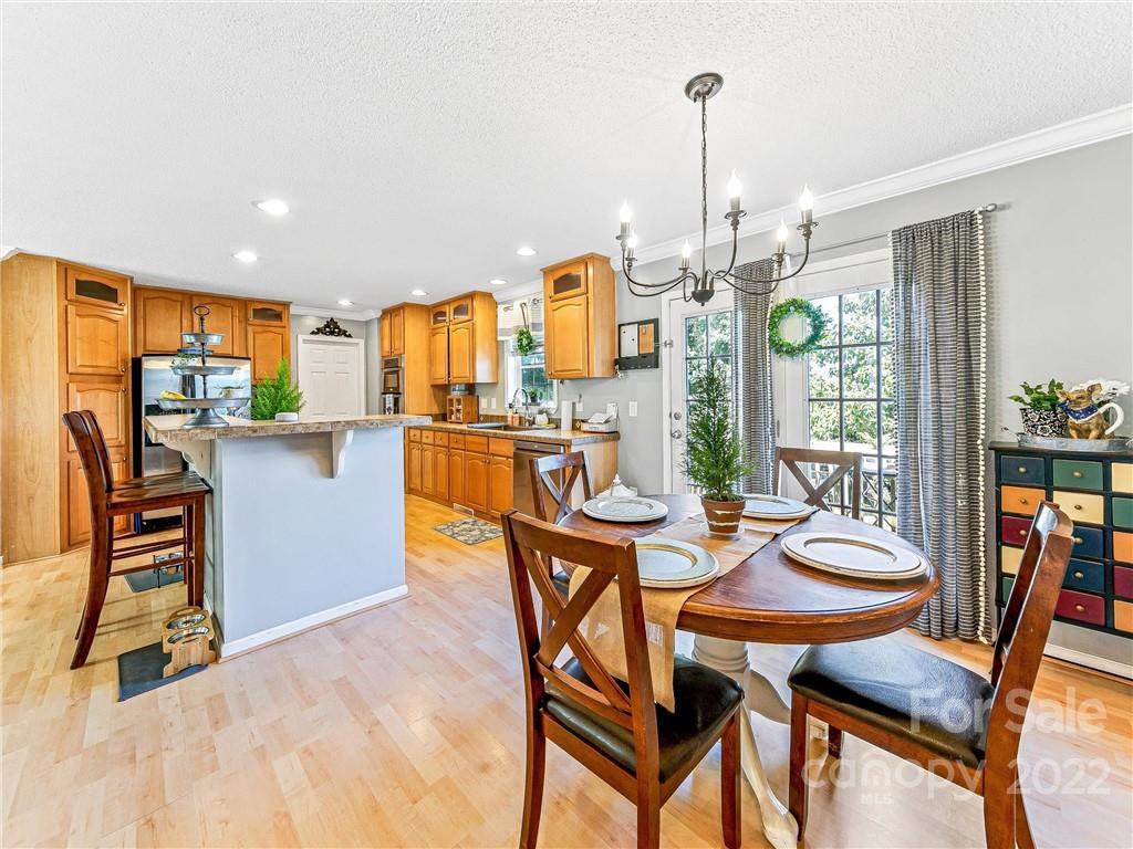 194 Lone Laurel Trail - Photo 1
