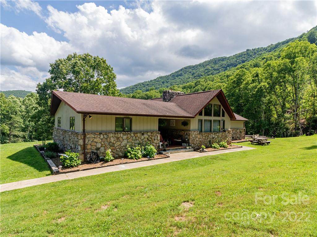 465 Moon Shadow Lane - Photo 1