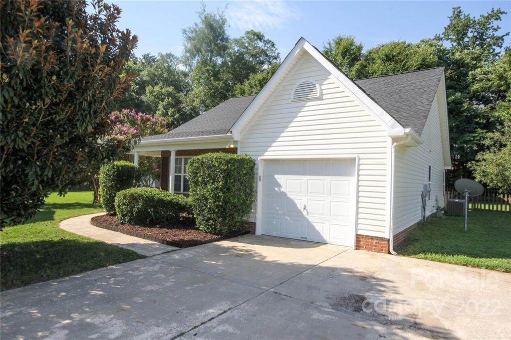 4411 Cascade Drive - Photo 1