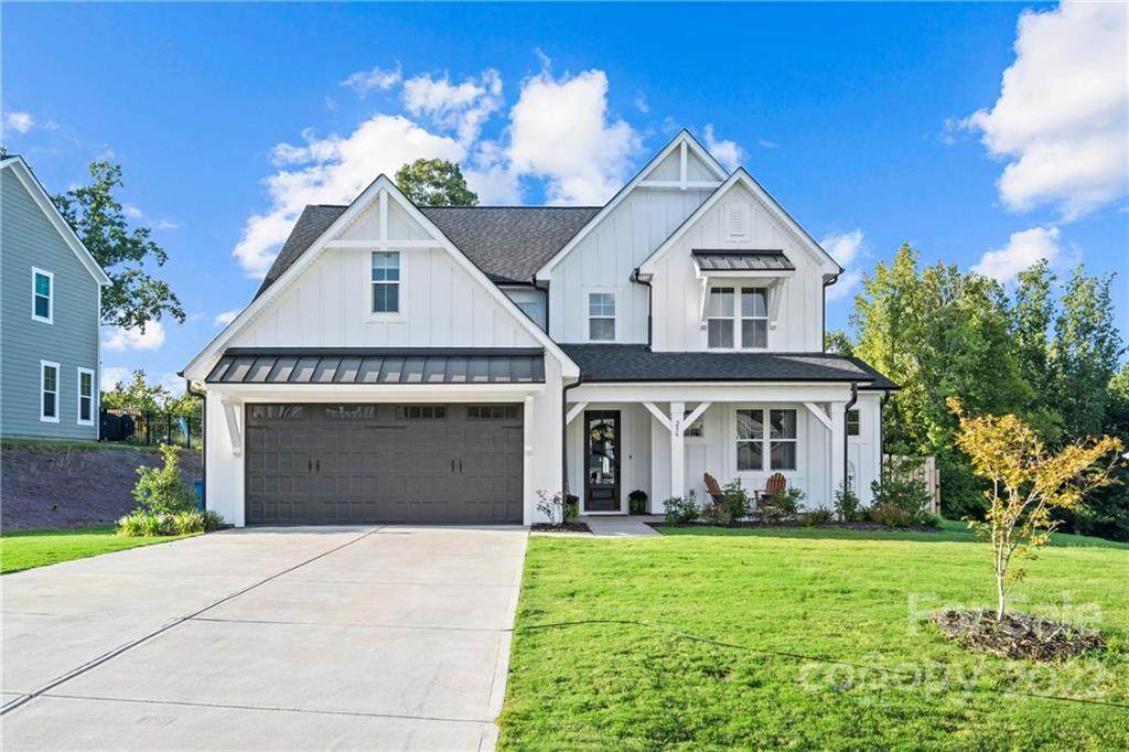 256 Country Lake Drive - Photo 1