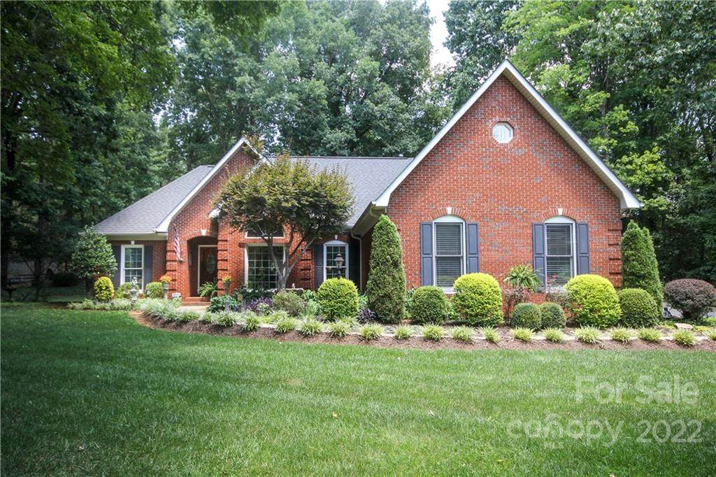 5208 Black Oak Lane - Photo 1