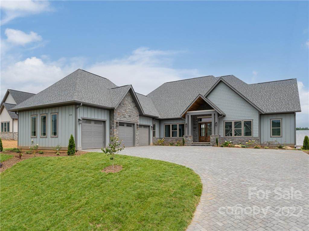 354 Daniel Circle Drive - Photo 1