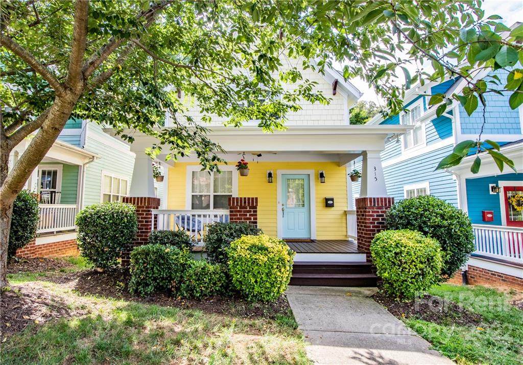 315 Woodvale Place - Photo 1