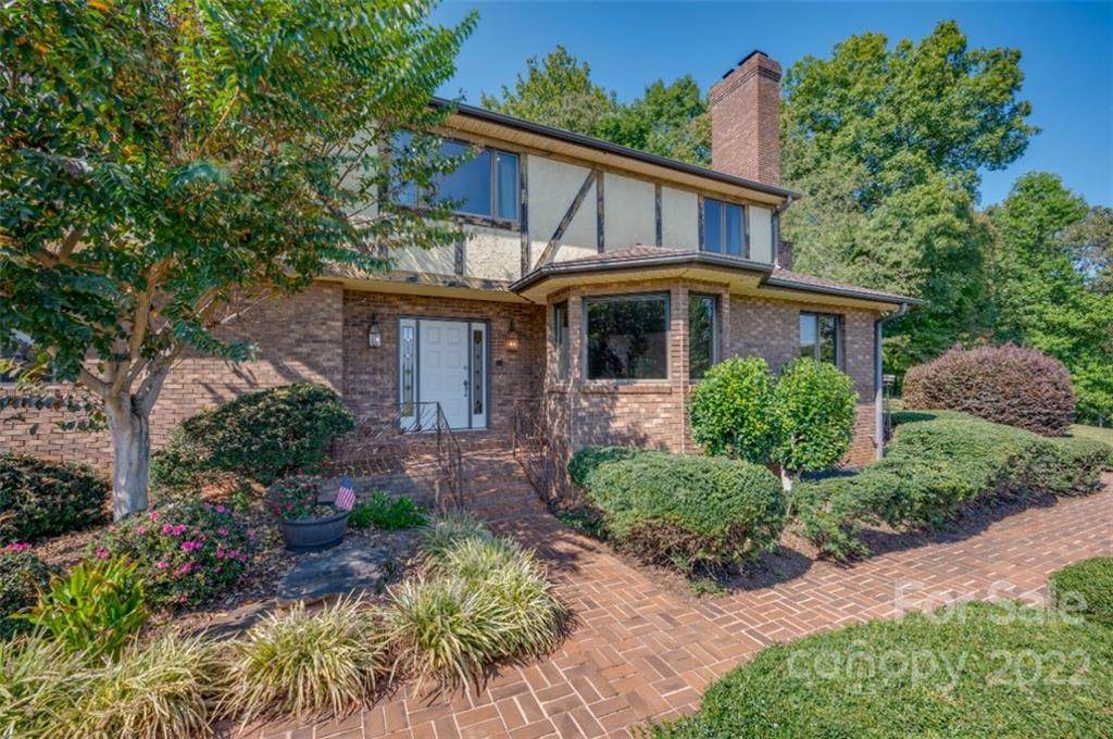 161 Walker Road - Photo 1