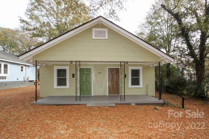 229 Young Street - Photo 1