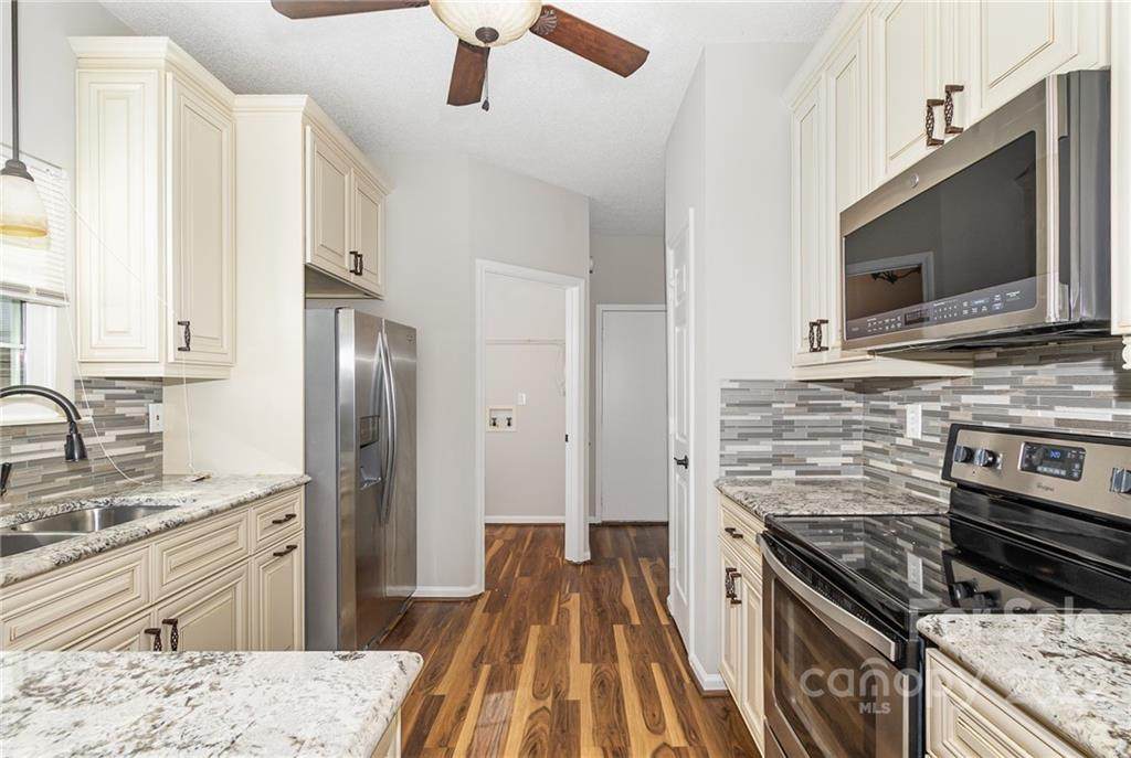 11920 Song Sparrow Lane - Photo 1