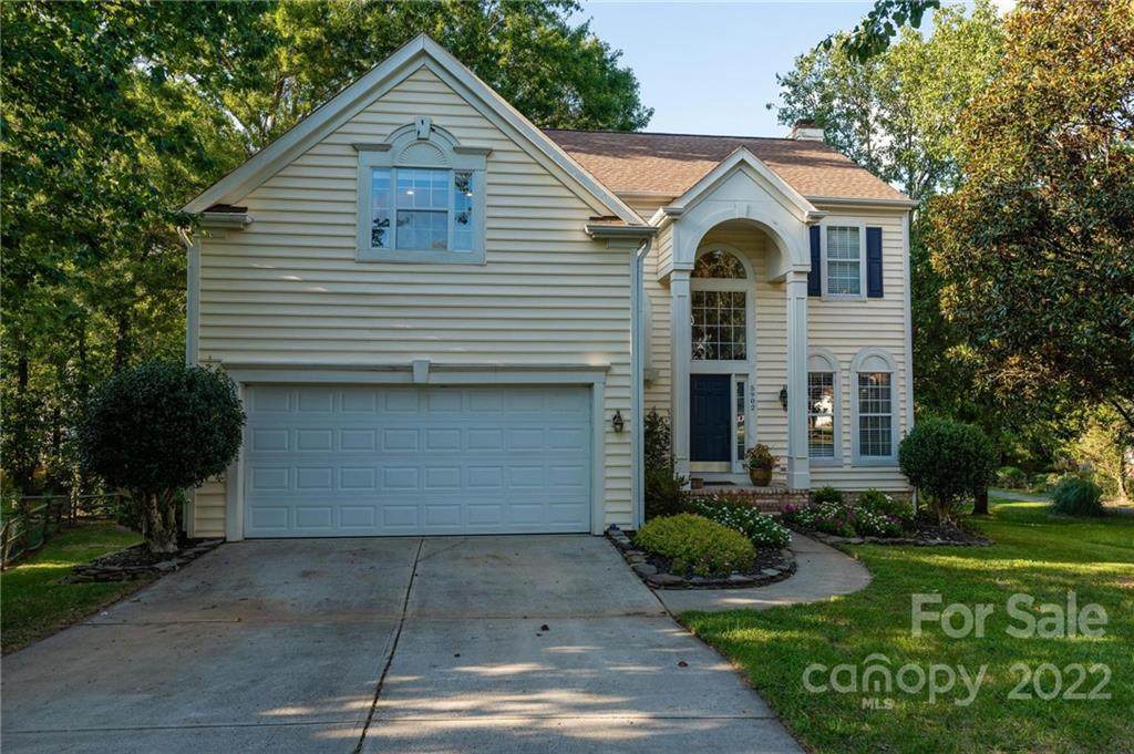 5902 Chinquapin Court - Photo 1