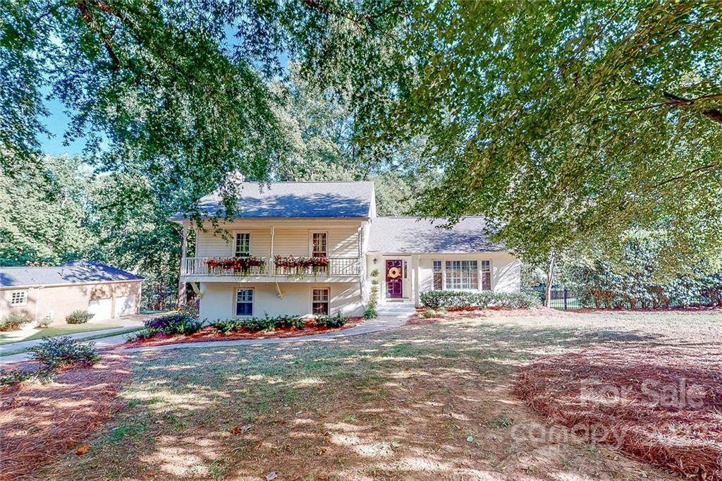 3719 Huckleberry Road - Photo 1