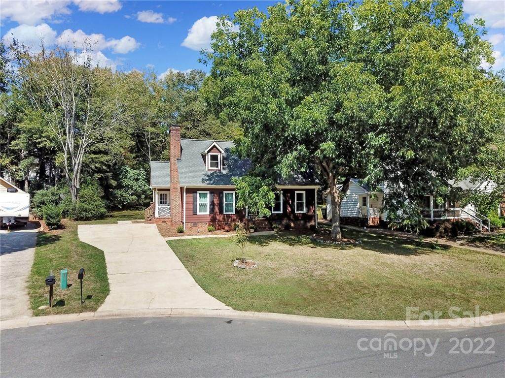 1516 Breckenwood Drive - Photo 1