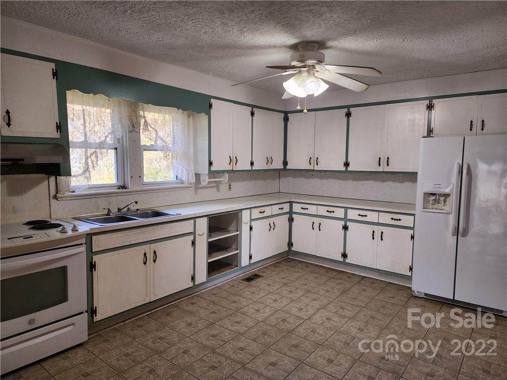 1198 2nd Street - Photo 1