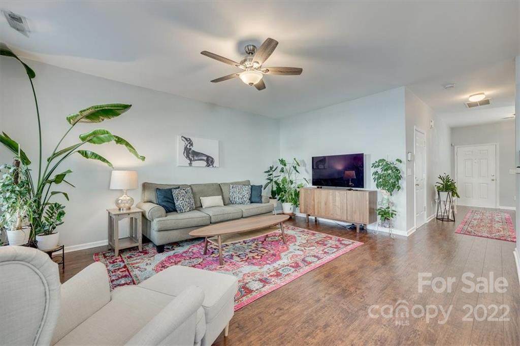 13623 Singleleaf Lane - Photo 1
