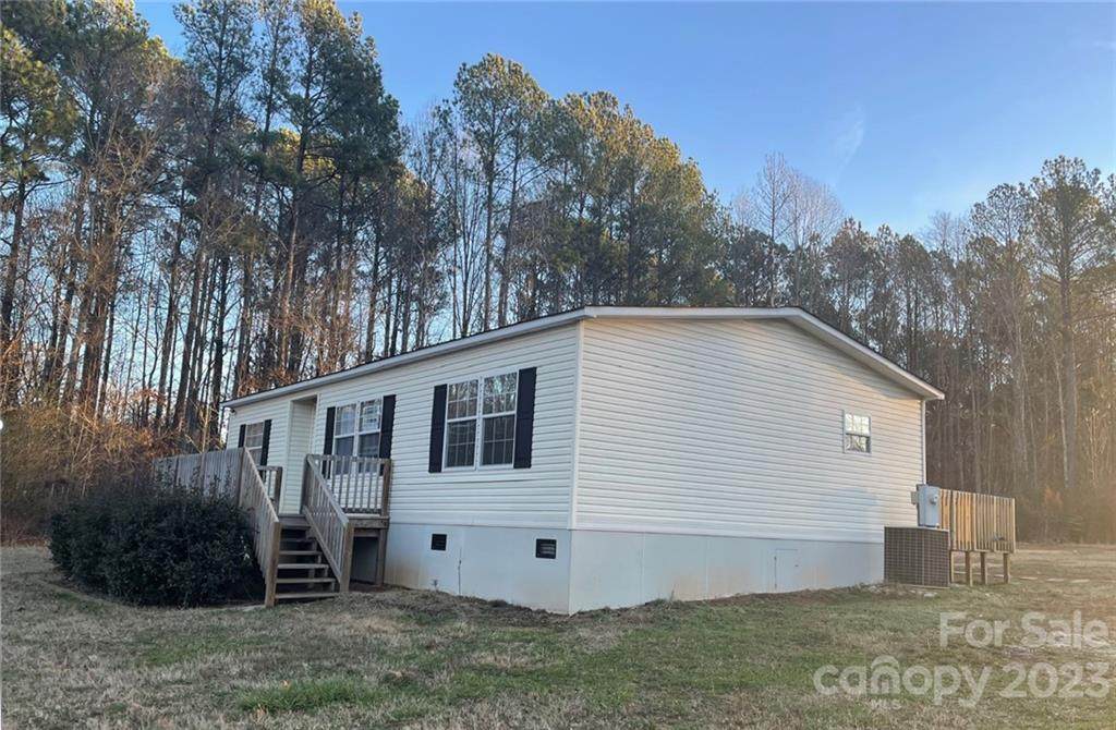 113 Ivy Acres Drive - Photo 1