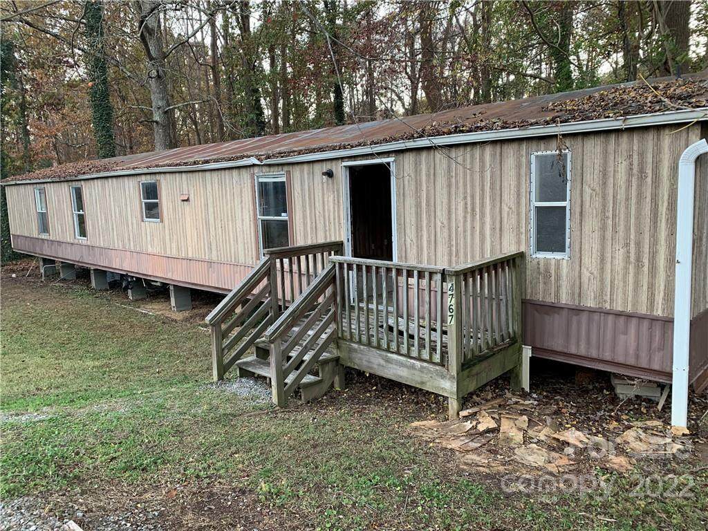 4767 Dick Wilson Road - Photo 1