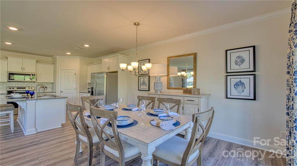 127 Creekview Road - Photo 1